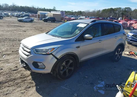 2017 Ford Escape Se z USA, uszkodzony, nr VIN 1FMCU0GD8HUC59085